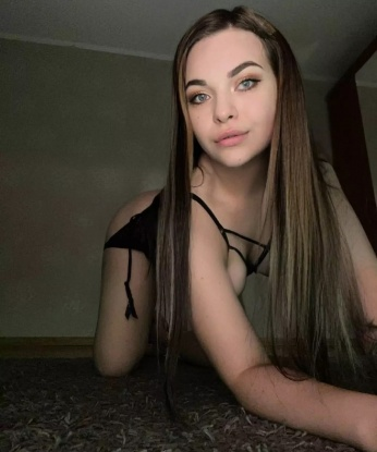 😘💋
У меня есть большой опыт и я готова удовлетворить все твои желания. Независимо от того, что ты ищешь - ласки, массаж или более активное времяпровождение, я обладаю всеми навыками и способностями, чтобы позаботиться о тебе. ✨💕
Мои фото полностью соответствуют действительности, и я всегда выгляжу также привлекательно и соблазнительно, как на них. У меня только положительные отзывы от моих предыдущих клиентов, и я горжусь своей репутацией. Ты останешься доволен! 😉🔥
Я живу в Москве и готова принять тебя всегда - днем или ночью. Позволь мне стать твоей фантазией, твоим удовольствием и твоим источником наслаждения. Сделай свою жизнь ярче, встретившись со мной. С нетерпением жду нашей встречи! 🌹✨🔥 Амелия
